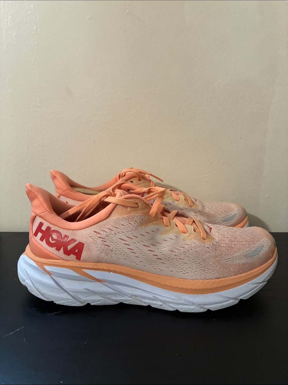 Hoka Clifton 8 in Cantaloupe Silver Peony Women’s size 8.5